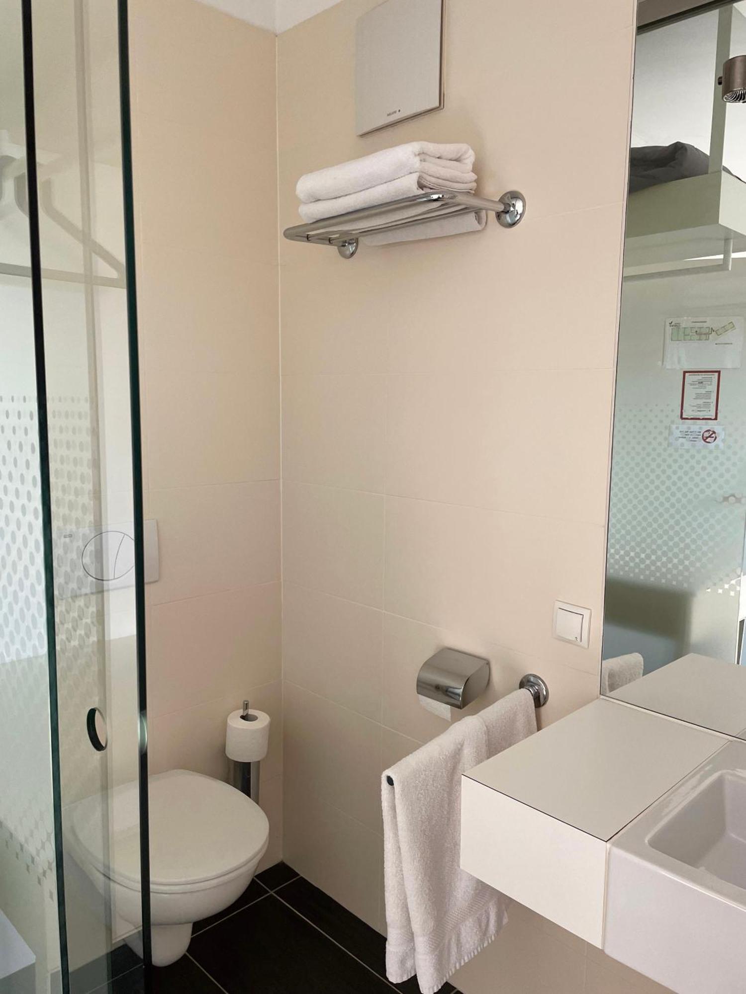 Hotel Caldor - 24H Self-Check In Muenchendorf Bilik gambar